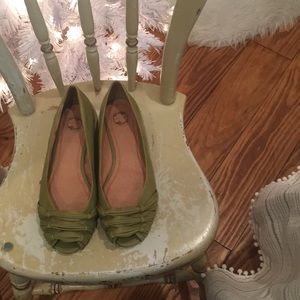 Anthropologie Peep toe Flats